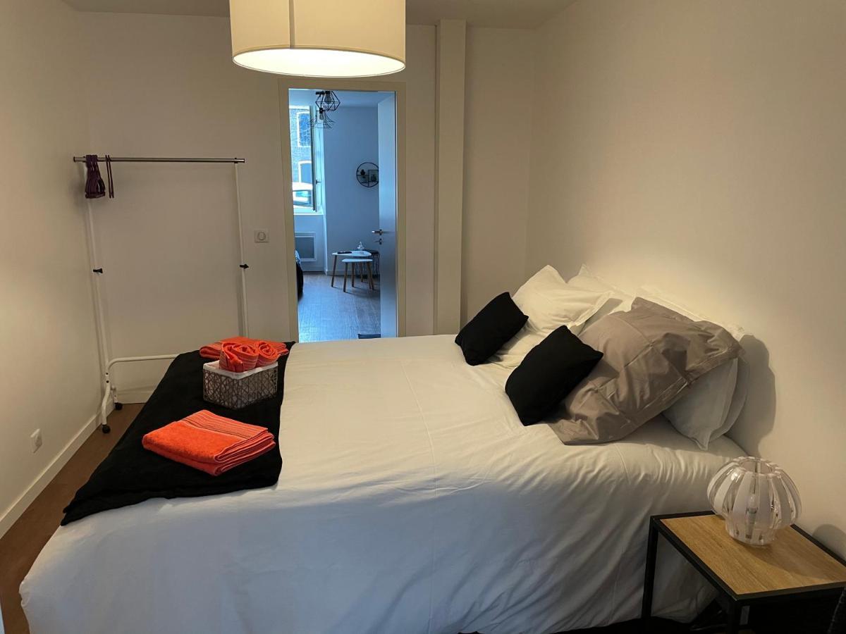 T1 Bis 35 M2 Lit Queen Size Tout Equipe Pau Dış mekan fotoğraf